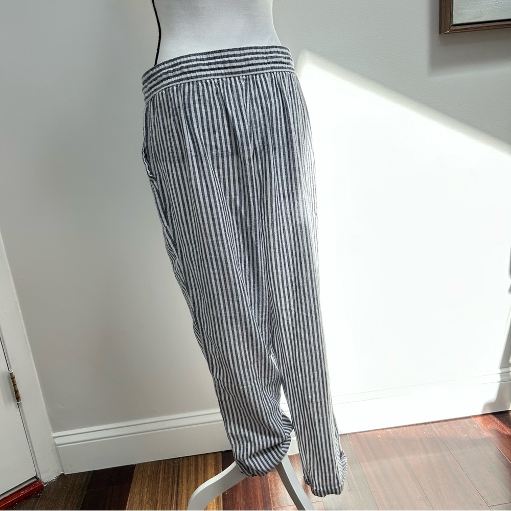 Nautica White and Gray Straight Leg Pants with Drawstring Waist - Picture 6 of 8